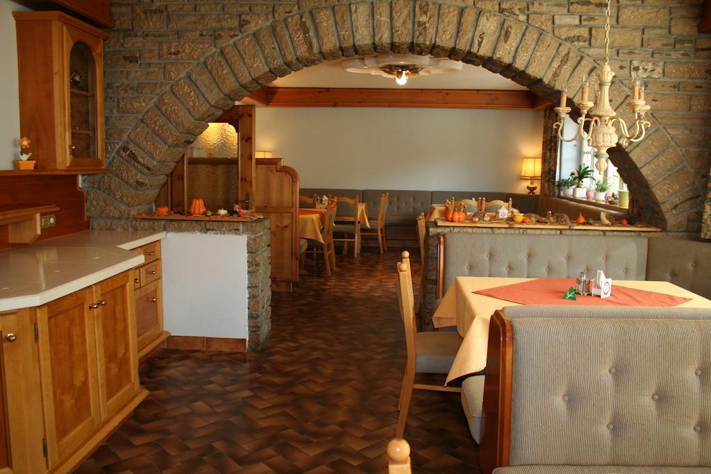 Gasthaus Ueberfuhr Elsbethen Exterior photo